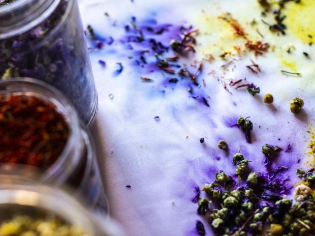 Midzomer avondpicknick + kinderworkshop 'natuurtalisman maken' © z.n.